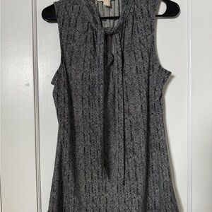 Banana Republic Monochrome Sleeveless Blouse